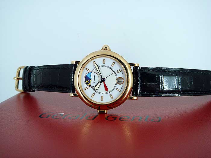 JW Horological Gallery Gerald Genta 18K GMT Night Day Automatic